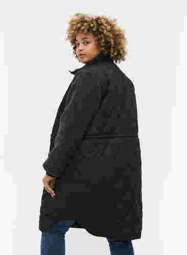 Quiltet jakke med teddy og justerbar midje, Black Comb, Model image number 1