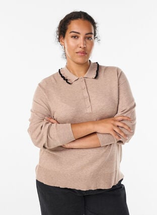 Zizzi Strikkebluse med kruset polokrage, Beige, Model image number 0