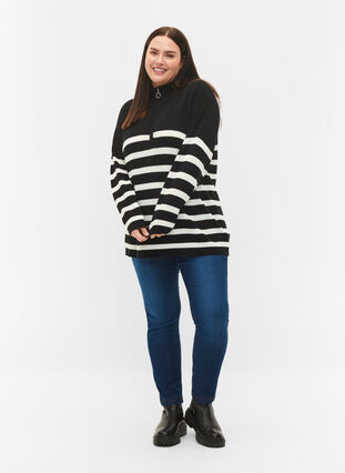 Stripete strikkegenser med høy krage, Black w.Cloud Dancer, Model image number 3