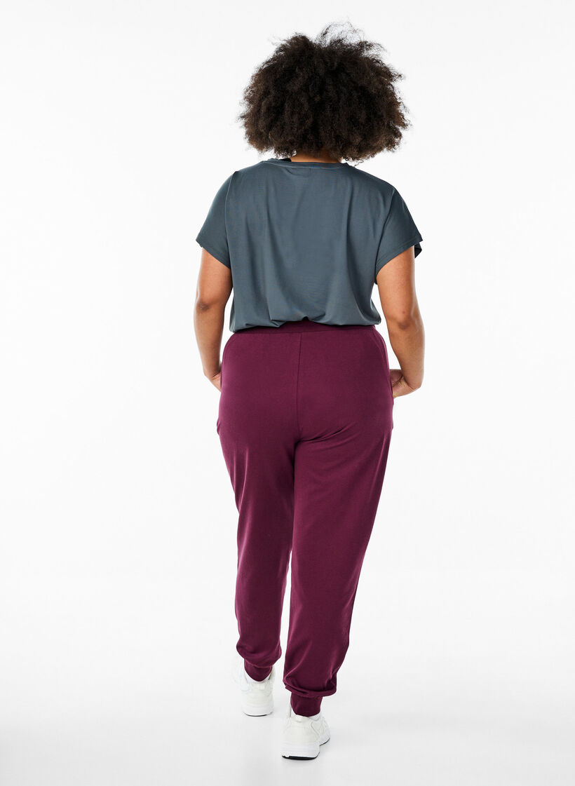 L&oslash;se joggebukser med lommer, R&oslash;d, Model image number 2