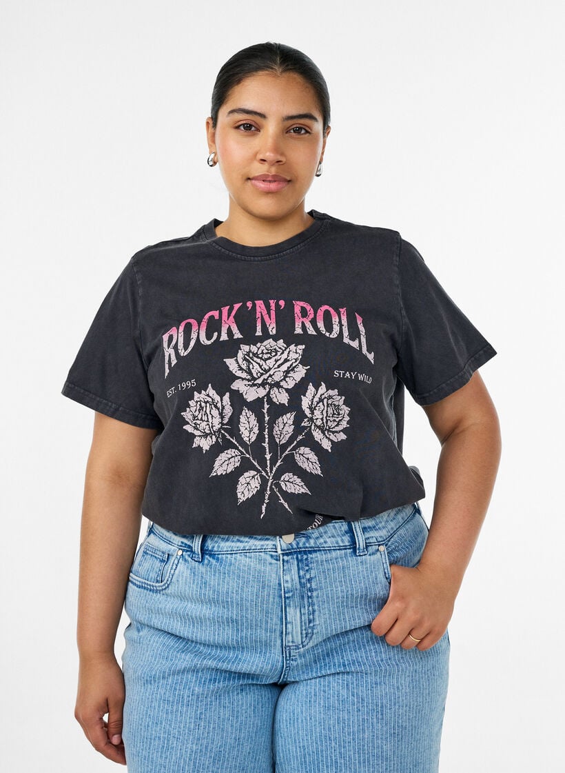 T-skjorte i &oslash;kologisk bomull med rockprint, Svart, Model image number 0