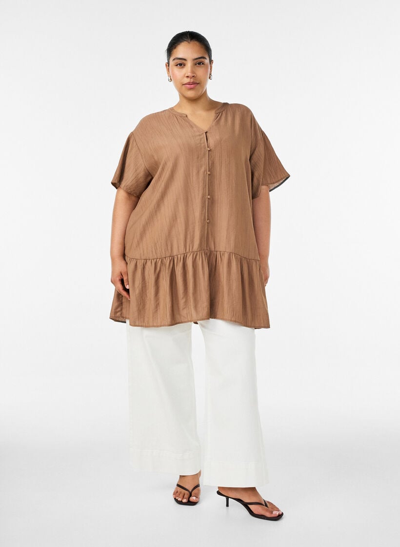 L&oslash;s tunika med kr&oslash;llet struktur og volangkant, Brun, Model image number 1