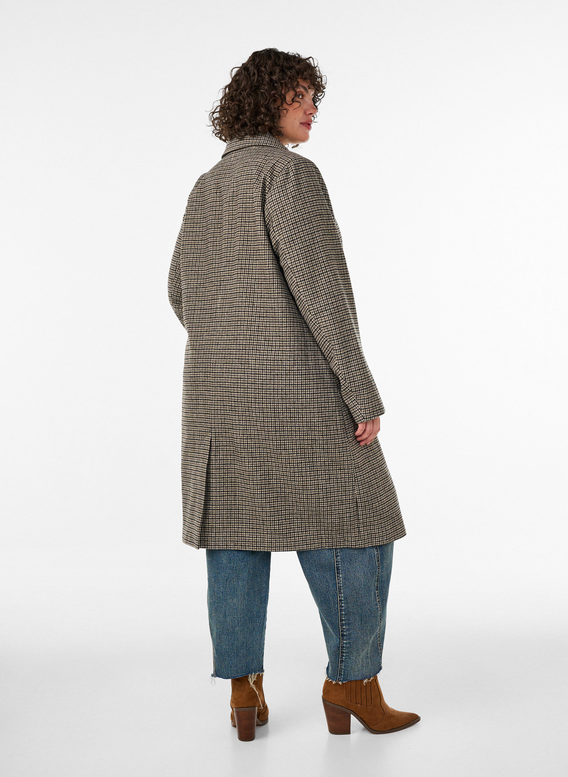 ZizziMellomlang rutete k&aring;pe, Brun, Model image number 2