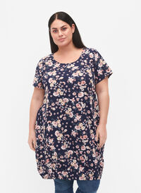 Kortermet bomullskjole med mønster, Blue Rose Flower, Model