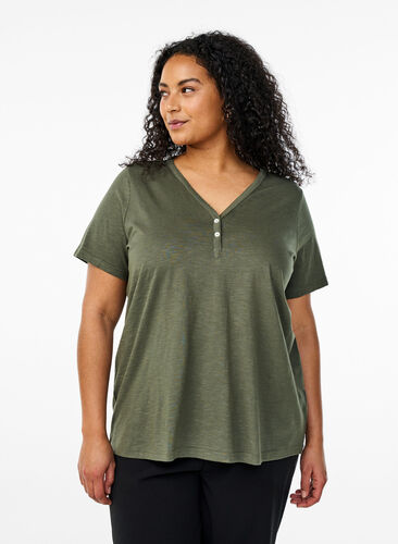 Zizzi FLASH - T-skjorte med knappdetalj, Grønn, Model image number 0