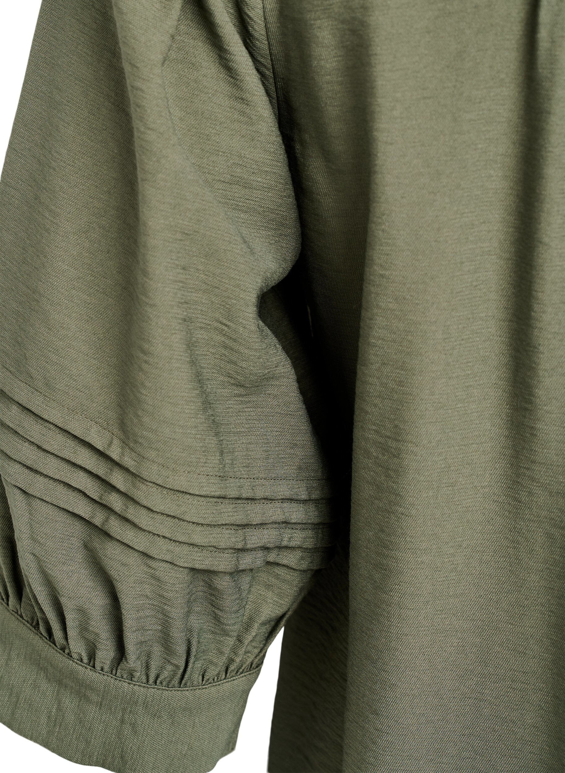 Zizzi Bluse med 3/4 ermer og dekorative folder, Gr&oslash;nn, Packshot image number 3