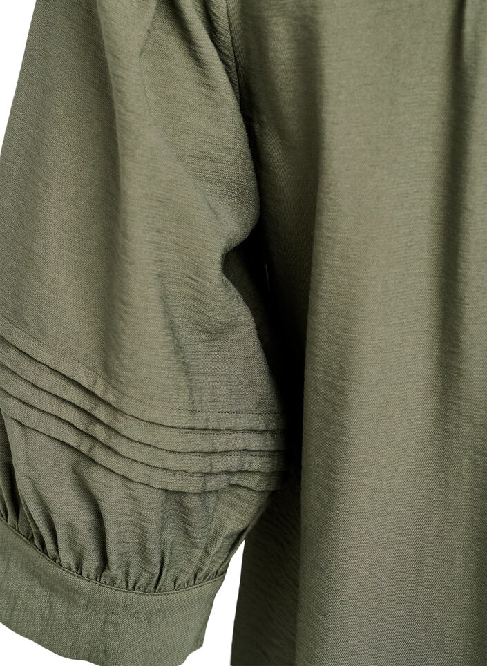 Bluse med 3/4 ermer og dekorative folder, Grønn, Packshot image number 3