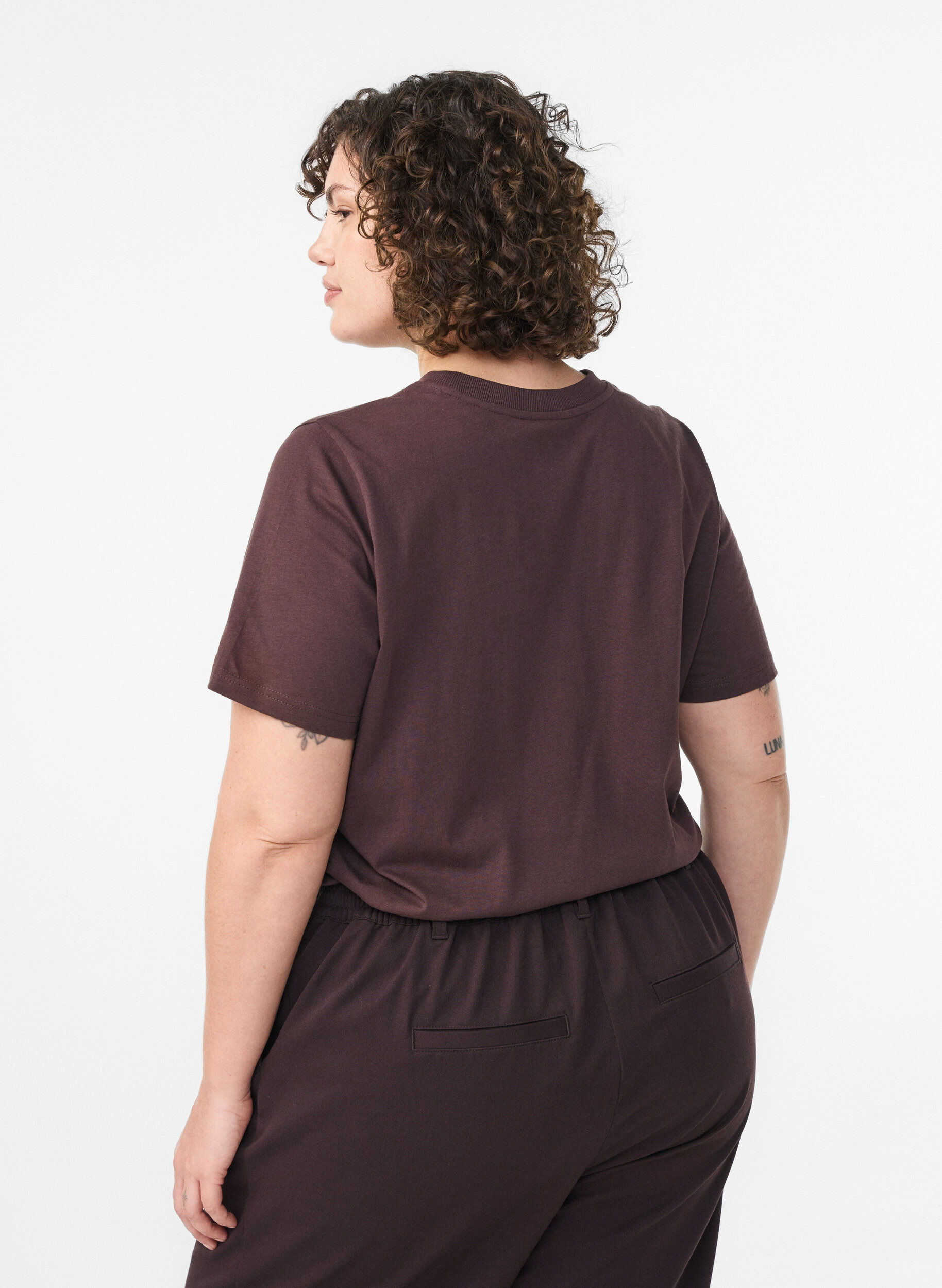 ZizziBasic T-skjorte i bomull med rund hals, Brun, Model image number 2