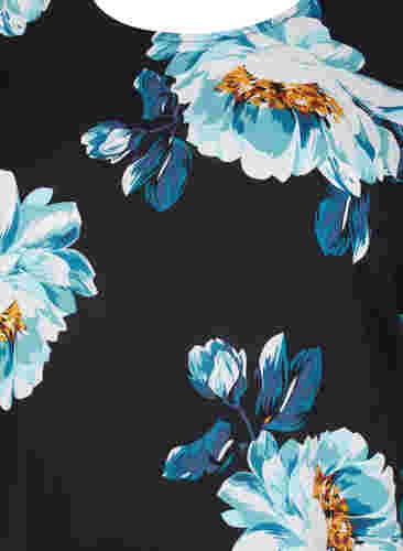 Kortermet viskosebluse med blomstermønster, Black Big Flower, Packshot image number 2