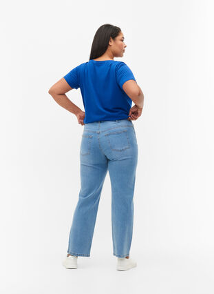 Gemma-jeans med høyt liv og normal passform, Light blue, Model image number 1