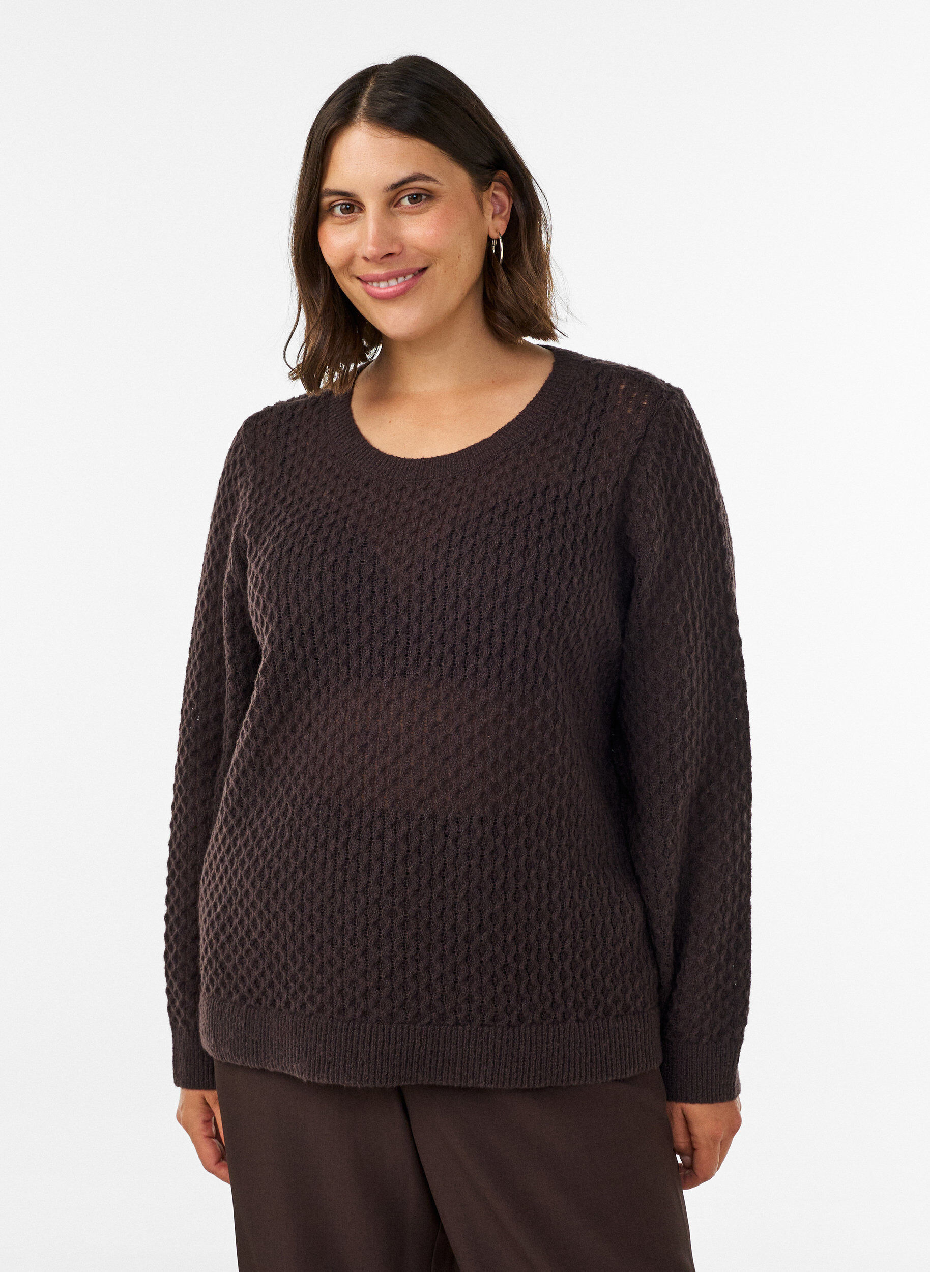 Strikkebluse med strukturert hullm&oslash;nster, Brun, Model