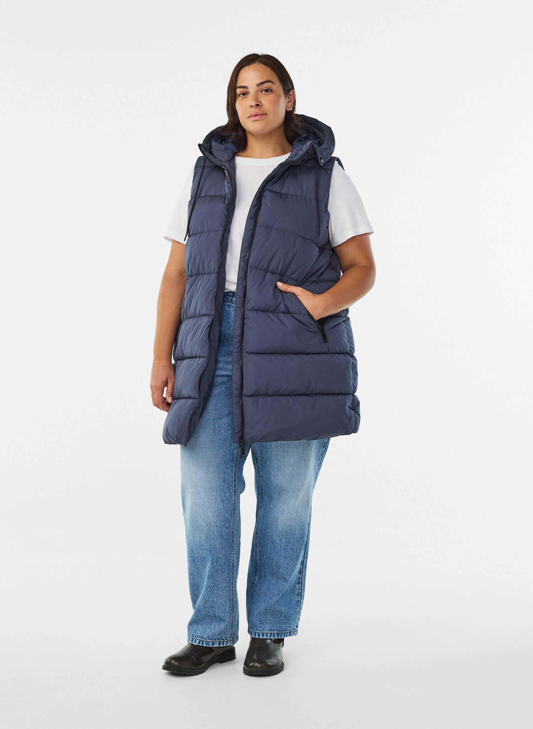 ZizziLang vest med hette og lommer, Bl&aring;, Model image number 1
