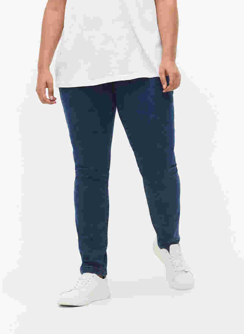 Ekstra slim Sanna jeans med normal høyde på livet, Dark blue, Model image number 2
