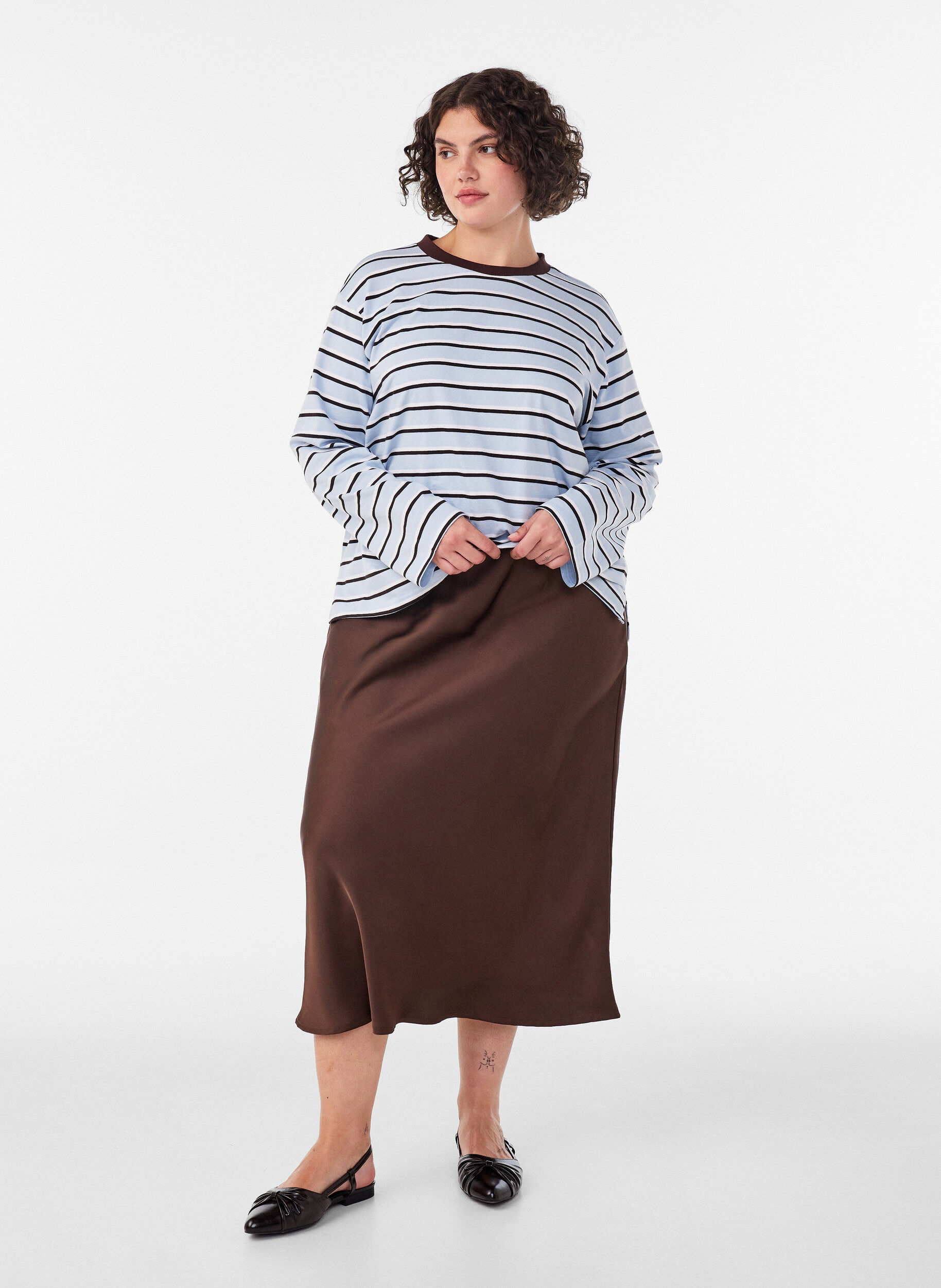 Midiskj&oslash;rt i sateng, Brun, Model