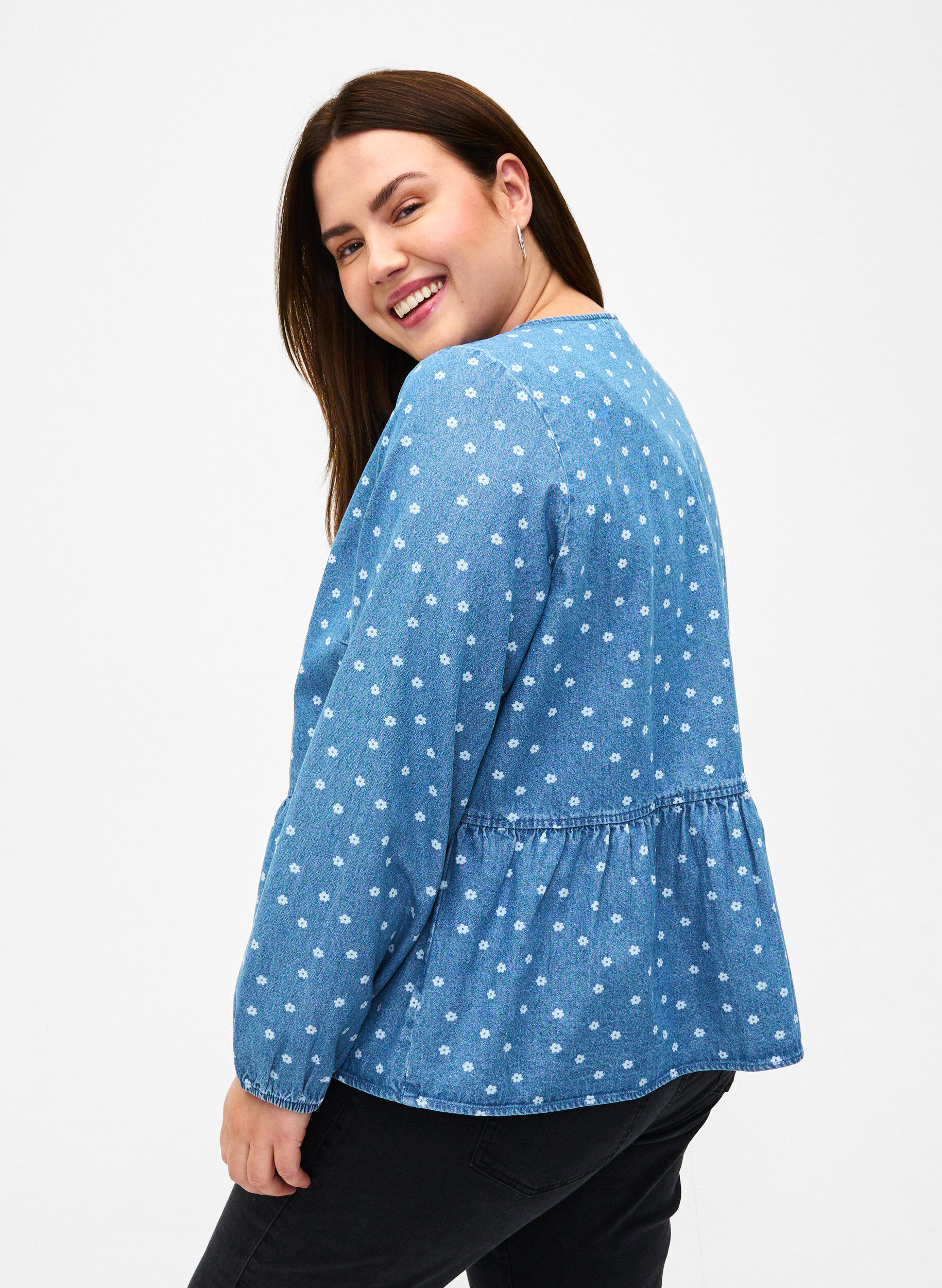 Zizzi Peplumbluse i denim med knyting, Light Blue w.Flowers, Model image number 1