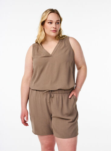 Zizzi Shorts med lommer og elastisk linning, Brun, Model image number 0