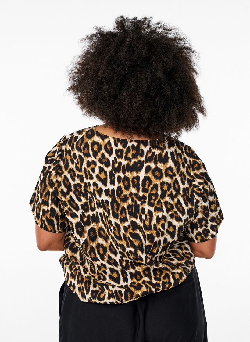 Kortermet bluse i viskose med blondekant, Brun, Model image number 2