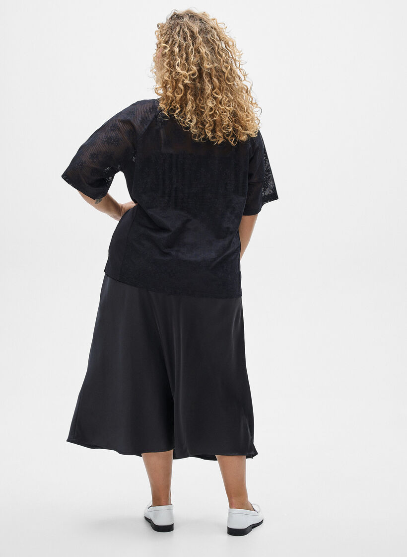 Midiskj&oslash;rt i sateng, Svart, Model image number 2