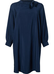 Langermet kjole i viskose med sløyfe, Total Eclipse