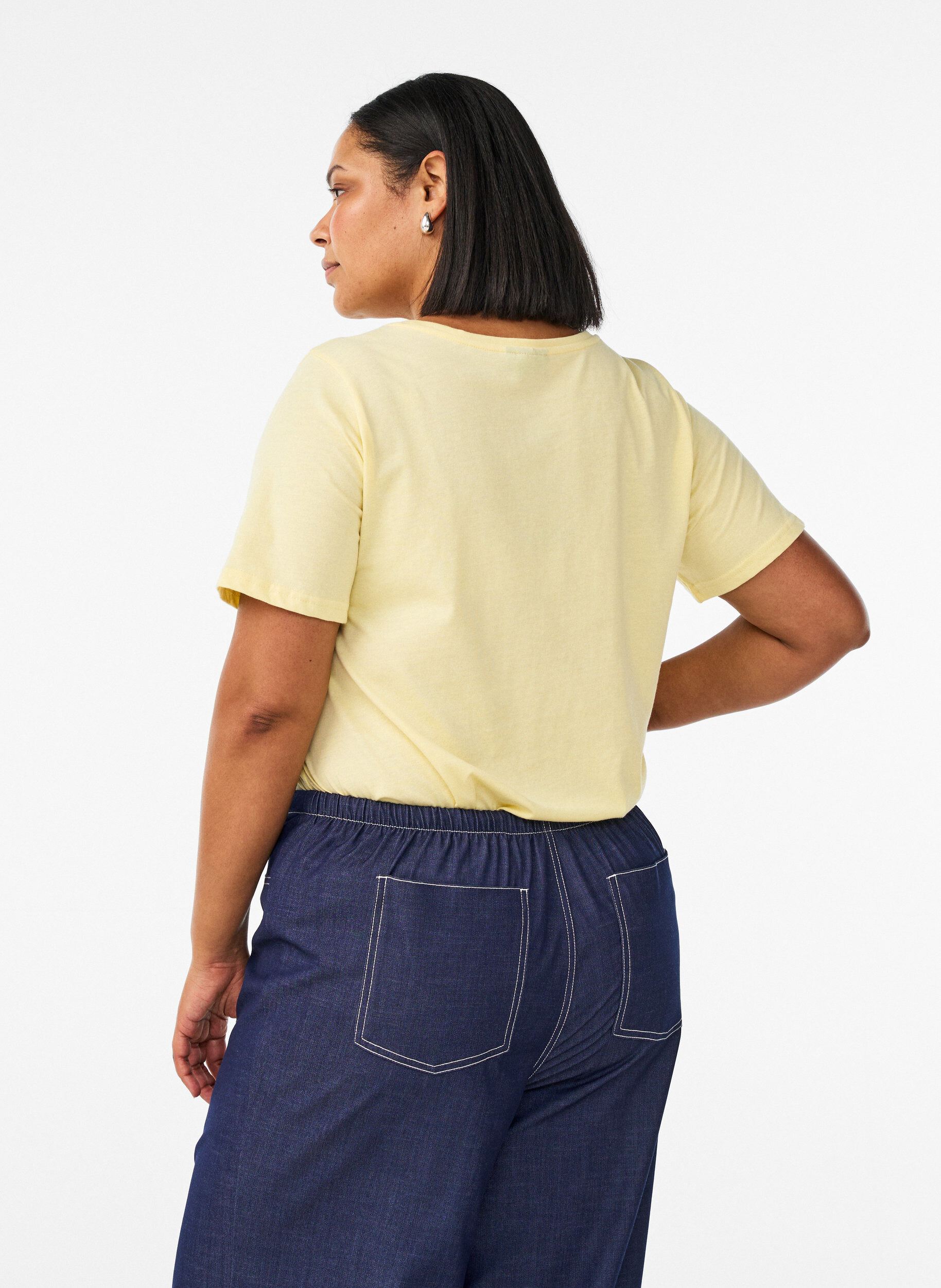 ZizziT-skjorte med trykk, Gul, Model image number 2