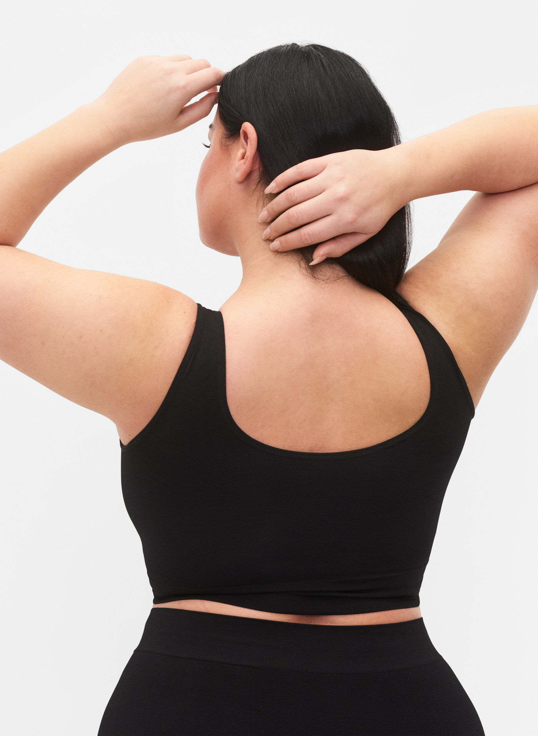 Zizzi S&oslash;ml&oslash;s BH med rund hals, Black, Model image number 1