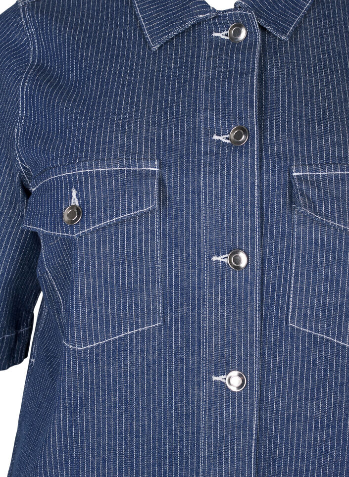 Nålestripet denimkjole med brystlommer, Blue Denim Stripe, Packshot image number 2