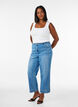 Avkuttede Kiana jeans med straight fit og knappdetaljer, Bl&aring;, Model image number 0