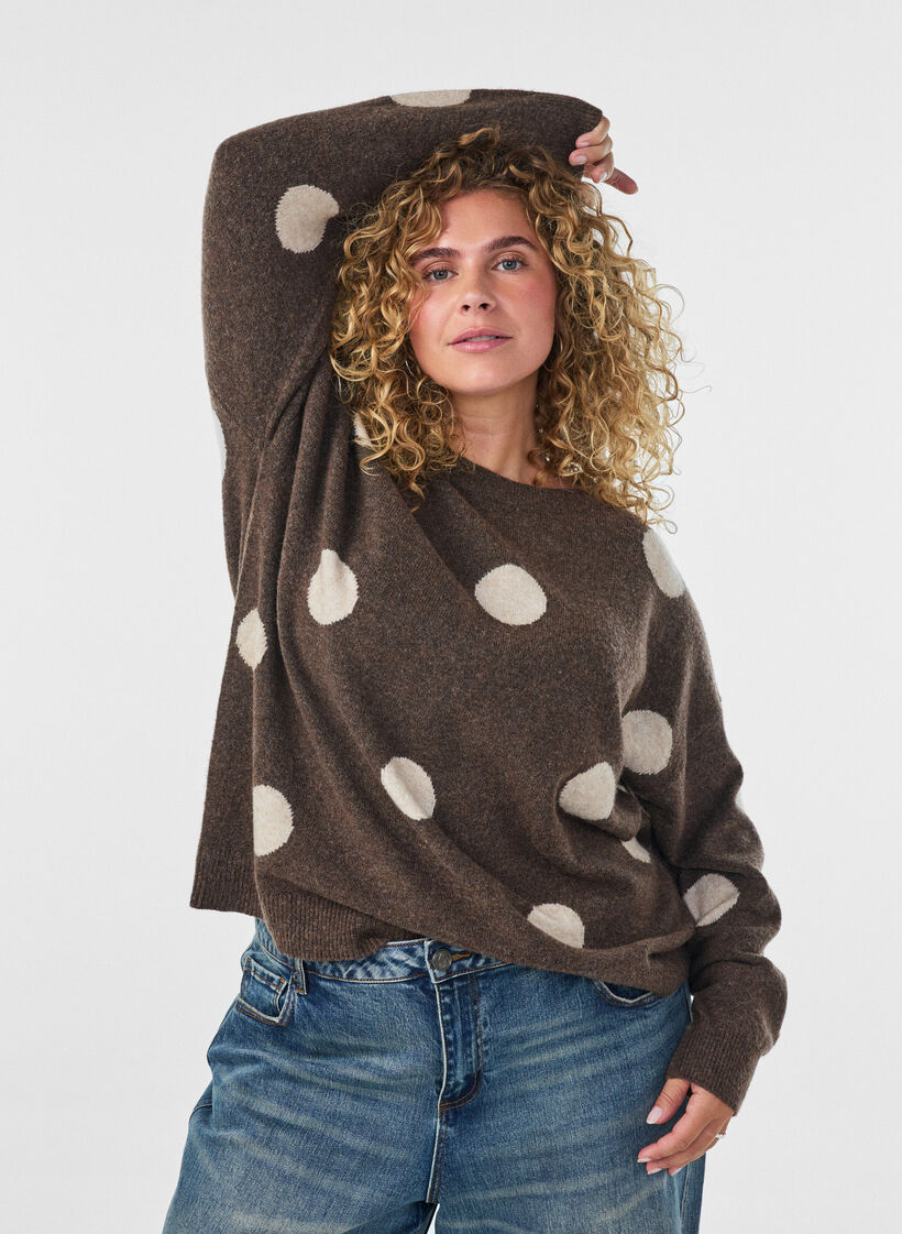 Strikkebluse med prikket m&oslash;nster, Brun, Model image number 0