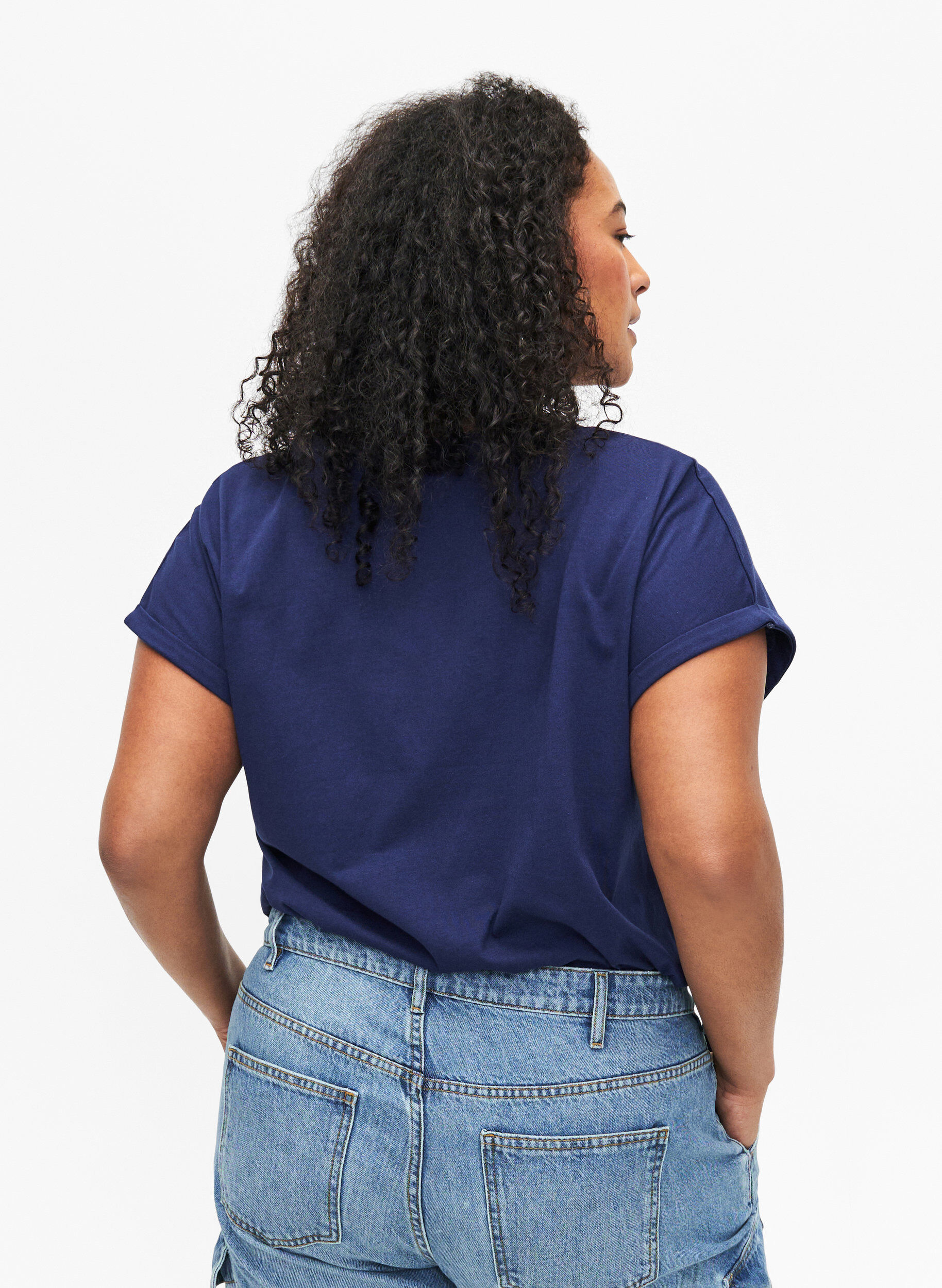 Zizzi T-skjorte i &oslash;kologisk bomull med gulltrykk, Med.Blue Gold Flower, Model image number 1