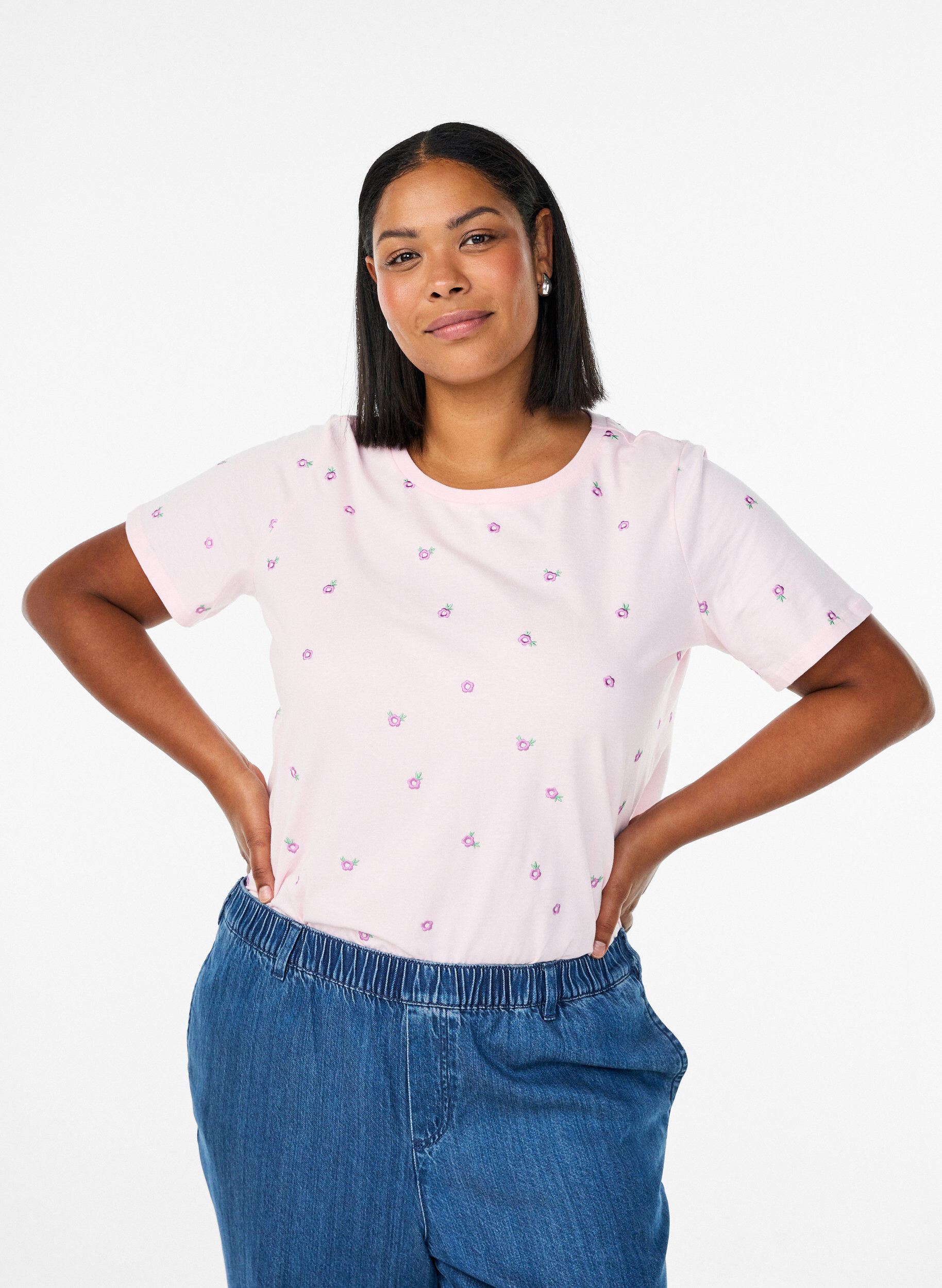 Zizzi T-skjorte i &oslash;kologisk bomull med broderte motiv, Rosa, Model image number 0