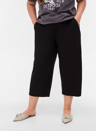 Ensfargede culottebukser med lommer, Black, Model image number 2