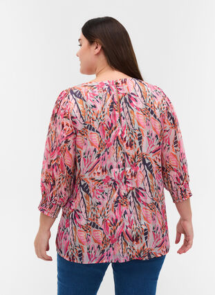 Mønstrete bluse med V-hals og 3/4-ermer, Pink Feather, Model image number 1