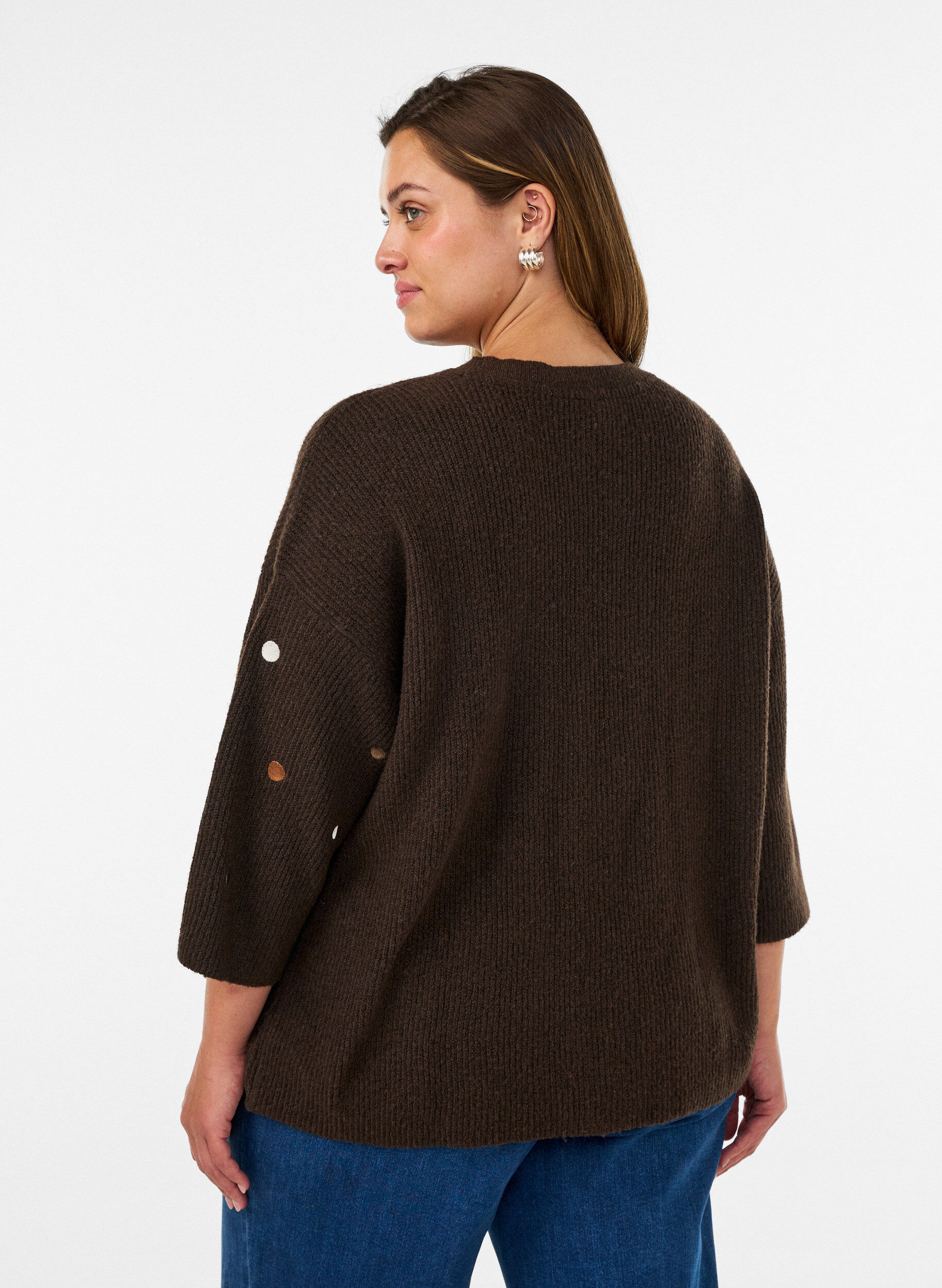 ZizziStrikkebluse med sm&aring; broderte motiver, Brun, Model image number 2