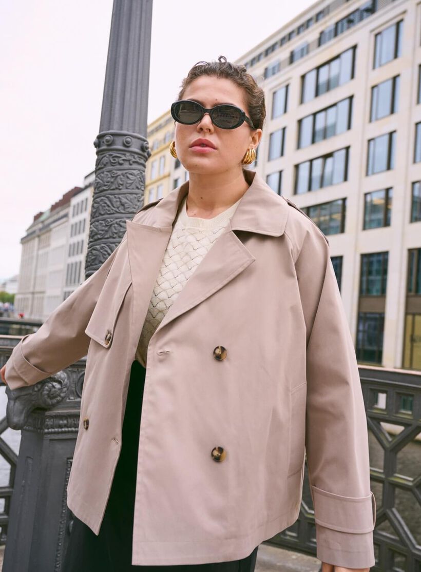 Kort trenchcoat, , Model