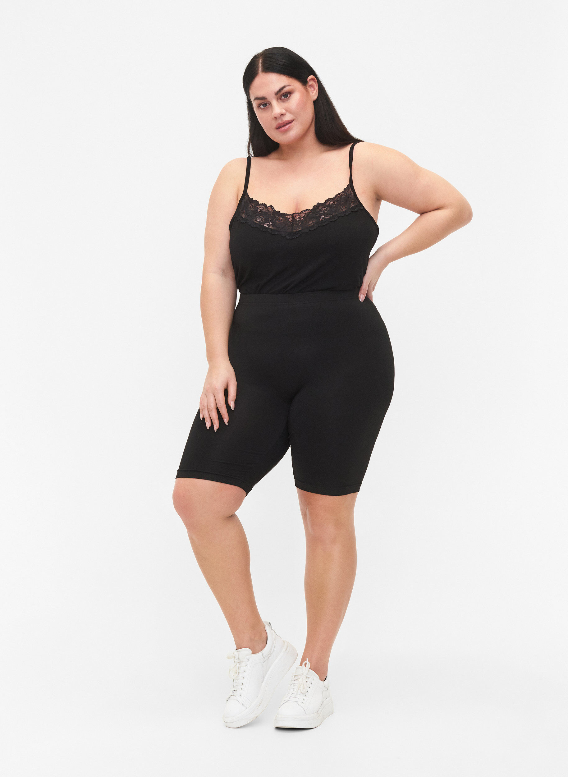 Zizzi Sykkelshorts 2 stk., Svart, Model image number 1