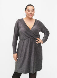 Glitterkjole med omslagsutseende og lange ermer, Black Silver, Model