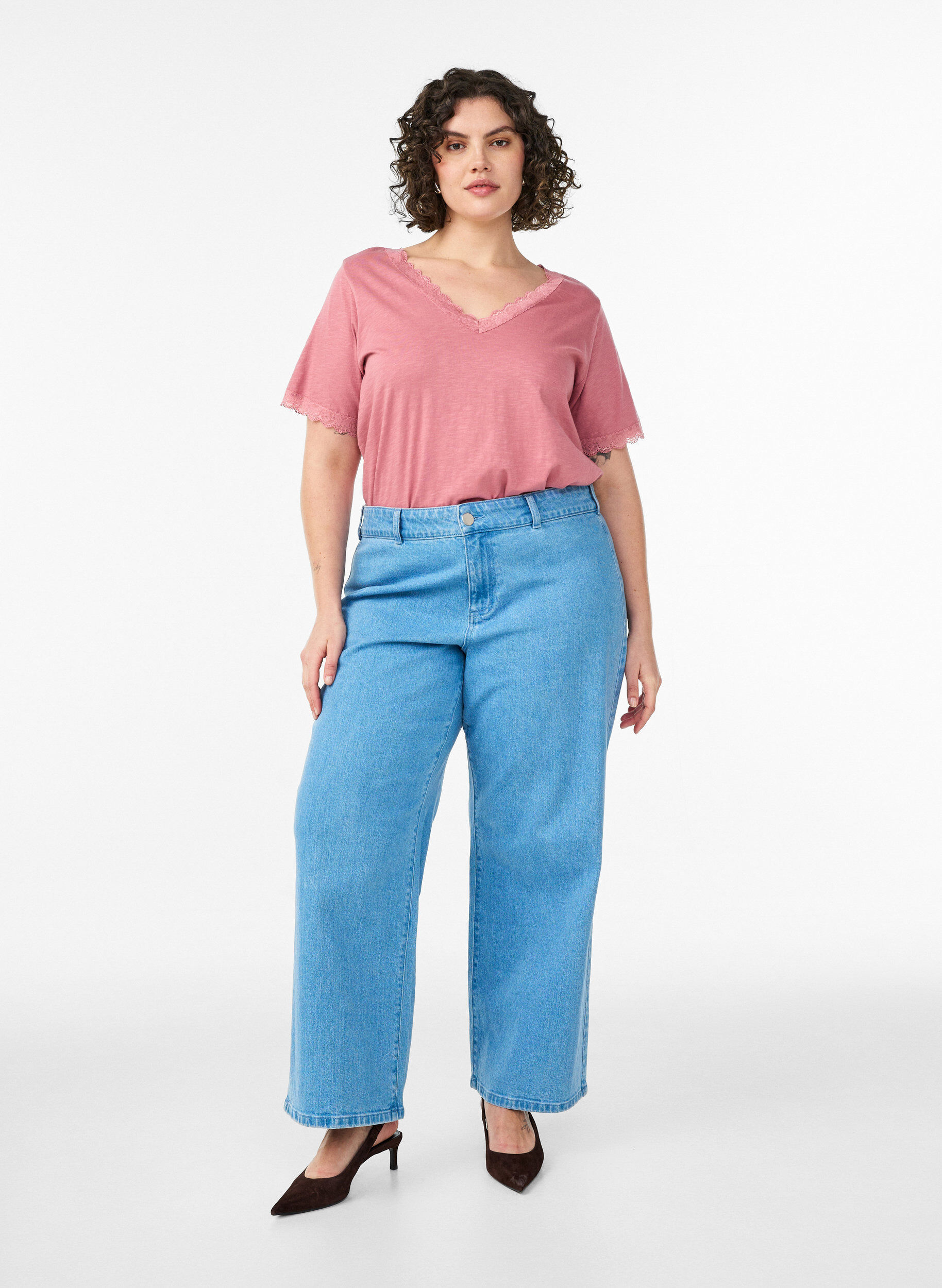 Zizzi T-skjorte med blonder kant, Rosa, Model image number 1