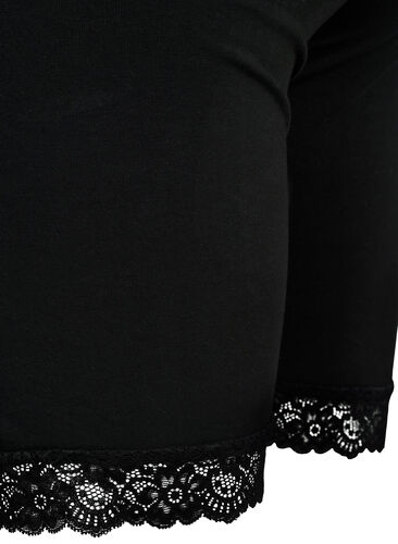 Sykkelshorts til gravide med blondekant, Black, Packshot image number 3