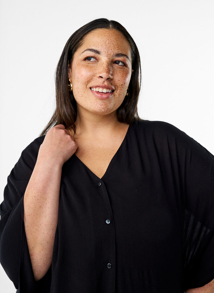 Kaftan strandkjole med knapper, Svart, Model image number 2