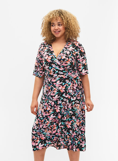 Omslagskjole med mønster og korte ermer  (GRS), Multi Flower AOP, Model