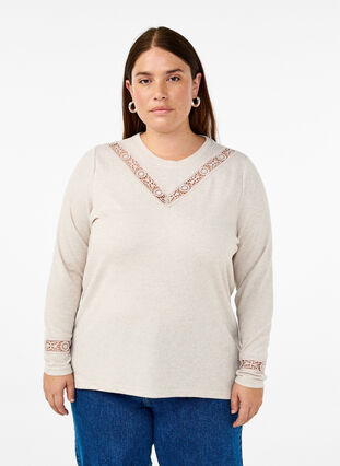 Zizzi Bluse med broderidetaljer og lange ermer, Beige, Model image number 0
