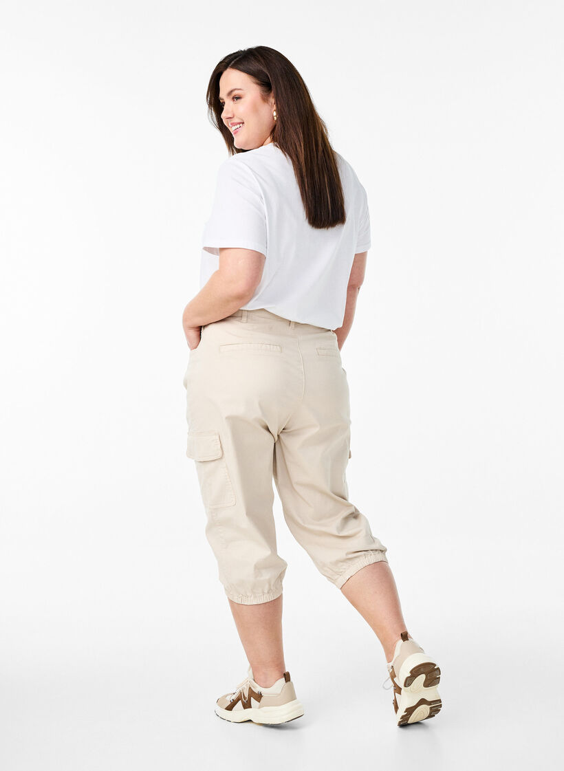 Cargo knickers med høy midje, Beige, Model image number 1