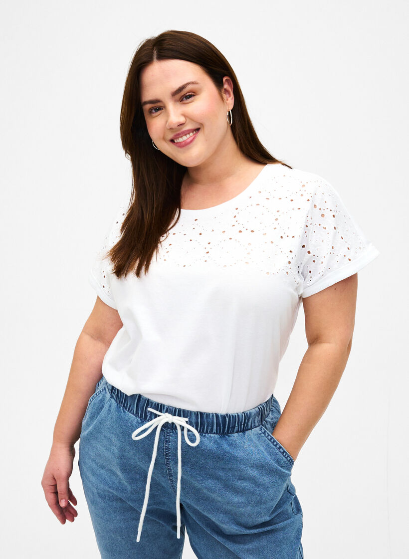 T-skjorte i økologisk bomull med engelsk broderi, Bright White, Model image number 0