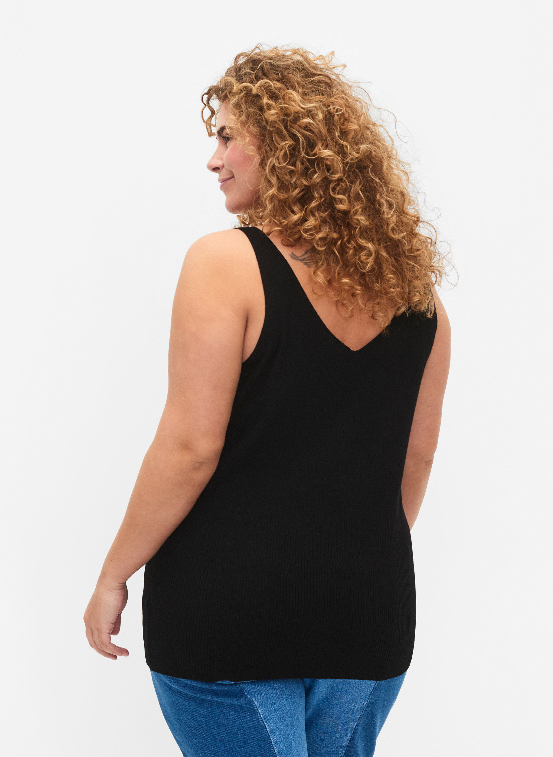 Zizzi Strikket topp med V-utskj&aelig;ring, Black, Model image number 1