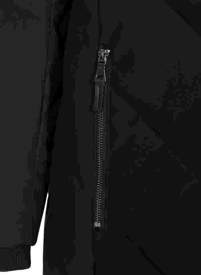 Vinterjakke med avtagbar hette og stor imitert pelskrave, Black, Packshot image number 3