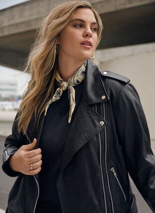 Zizzi Skinn bikerjakke med belte, Black, Image image number 0