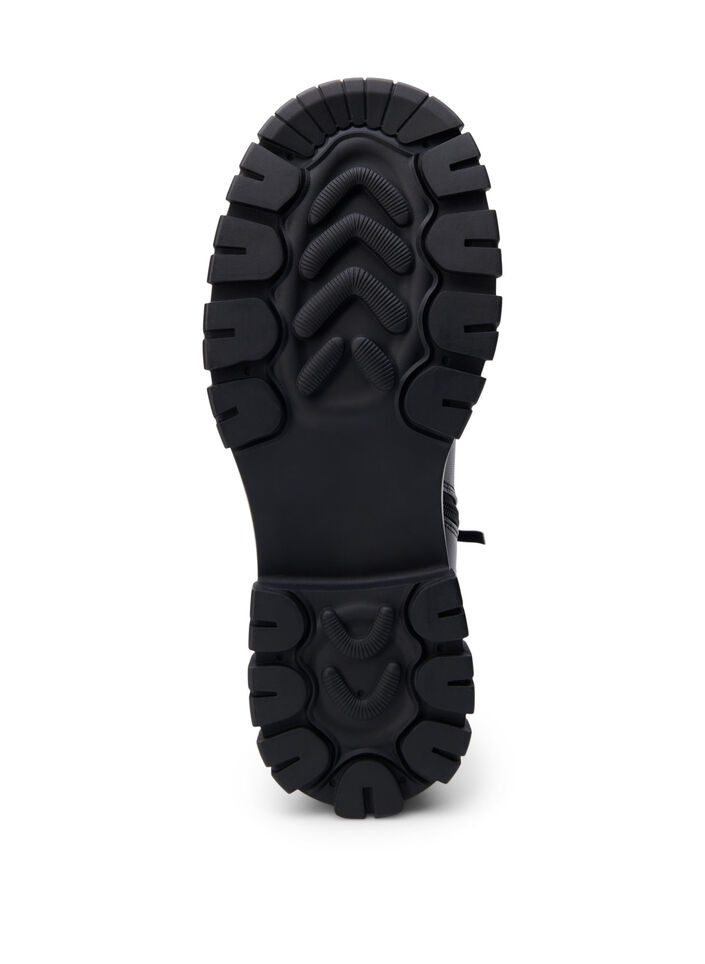 Wide fit – Kort støvel med strikk, Black, Packshot