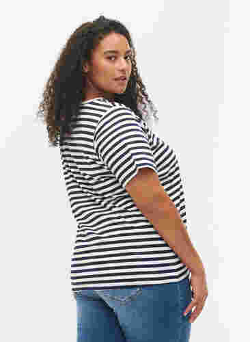 Basis T-skjorter i bomull, 2 stk., Navy/Navy Stripe, Model image number 1