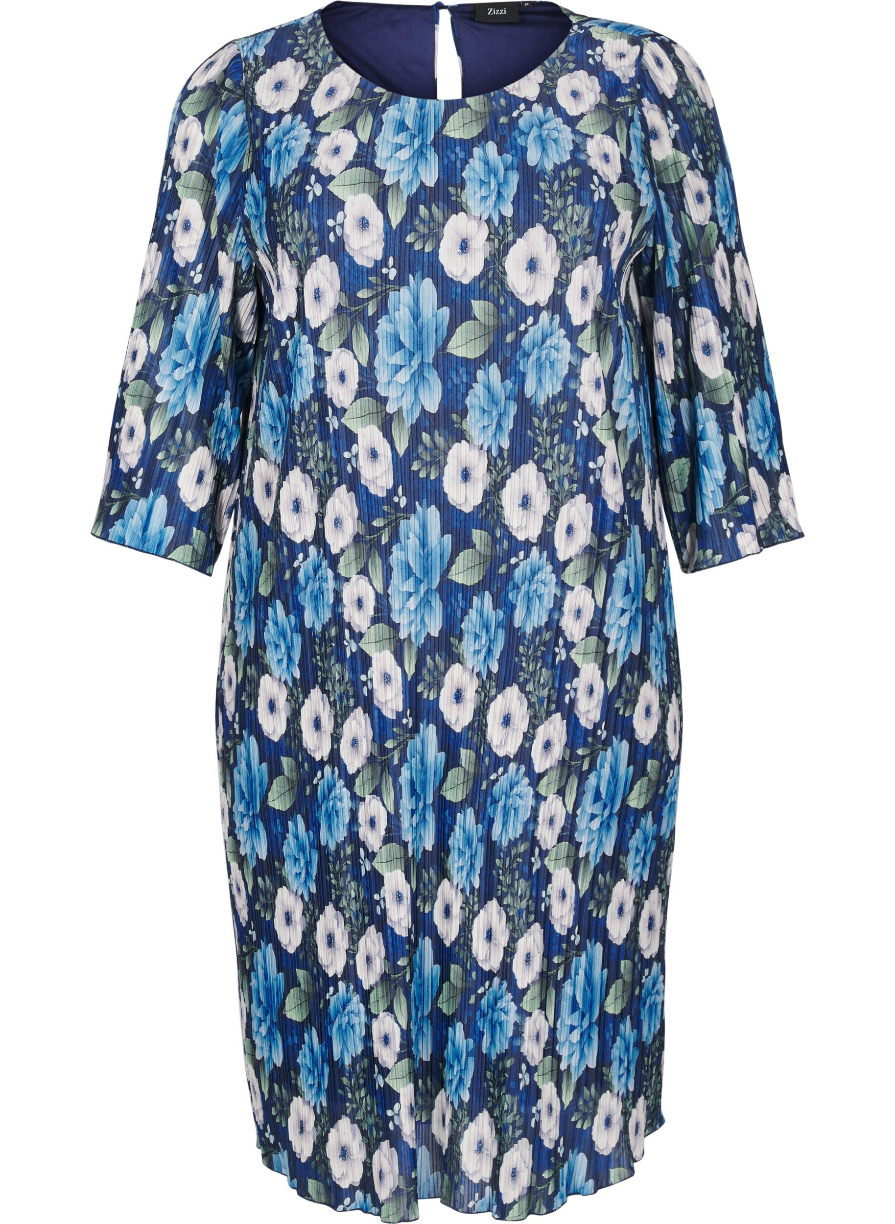 Plissert kjole med 3/4 ermer