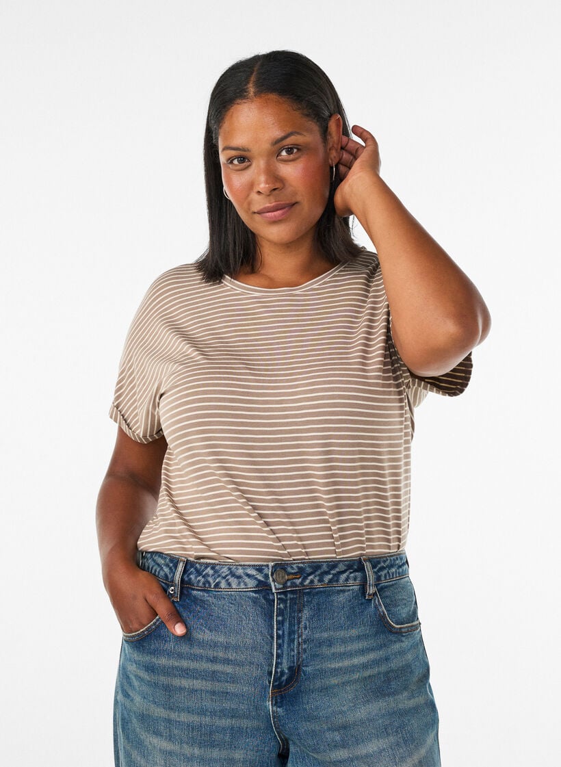 Stripete T-skjorte i viskose med rund hals, Beige, Model image number 0